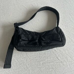 Baggu black shoulder cargo bag